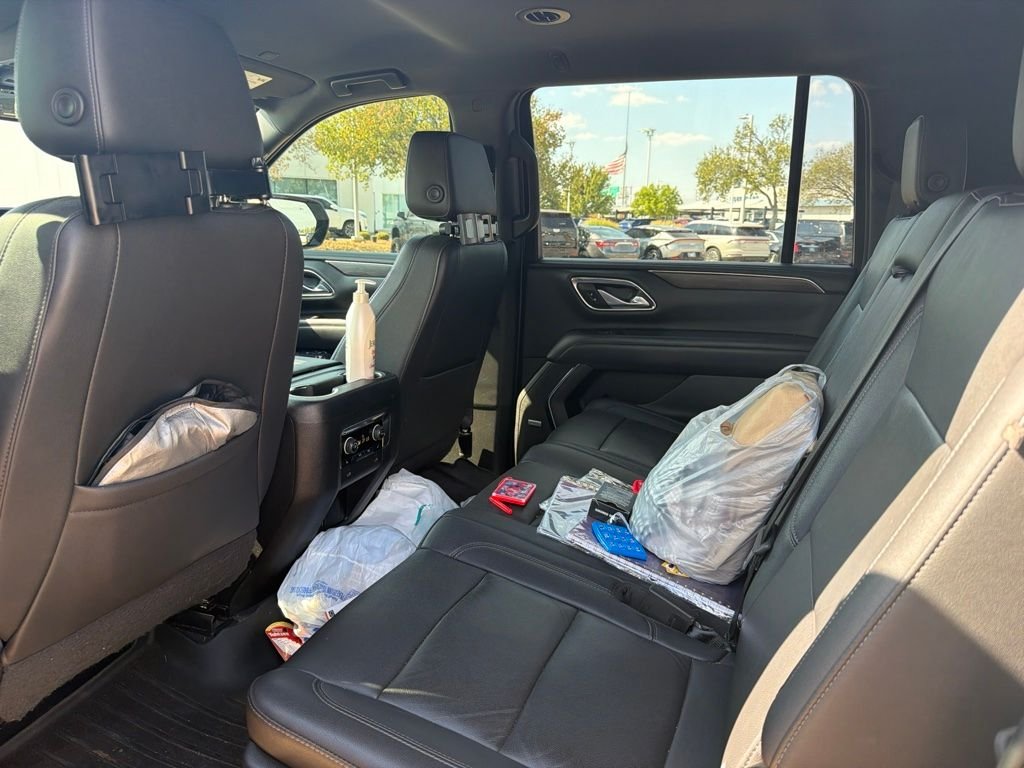 Used 2022 Beige Chevrolet Z71 image 8