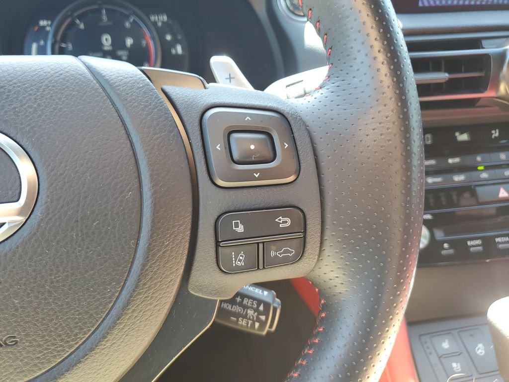 2025 Lexus IS 350 F SPORT - Photo 21