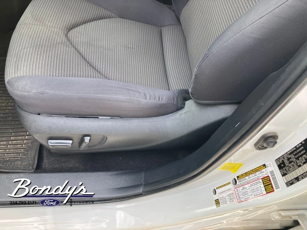 Used 2023 Pearl Toyota LE image 8