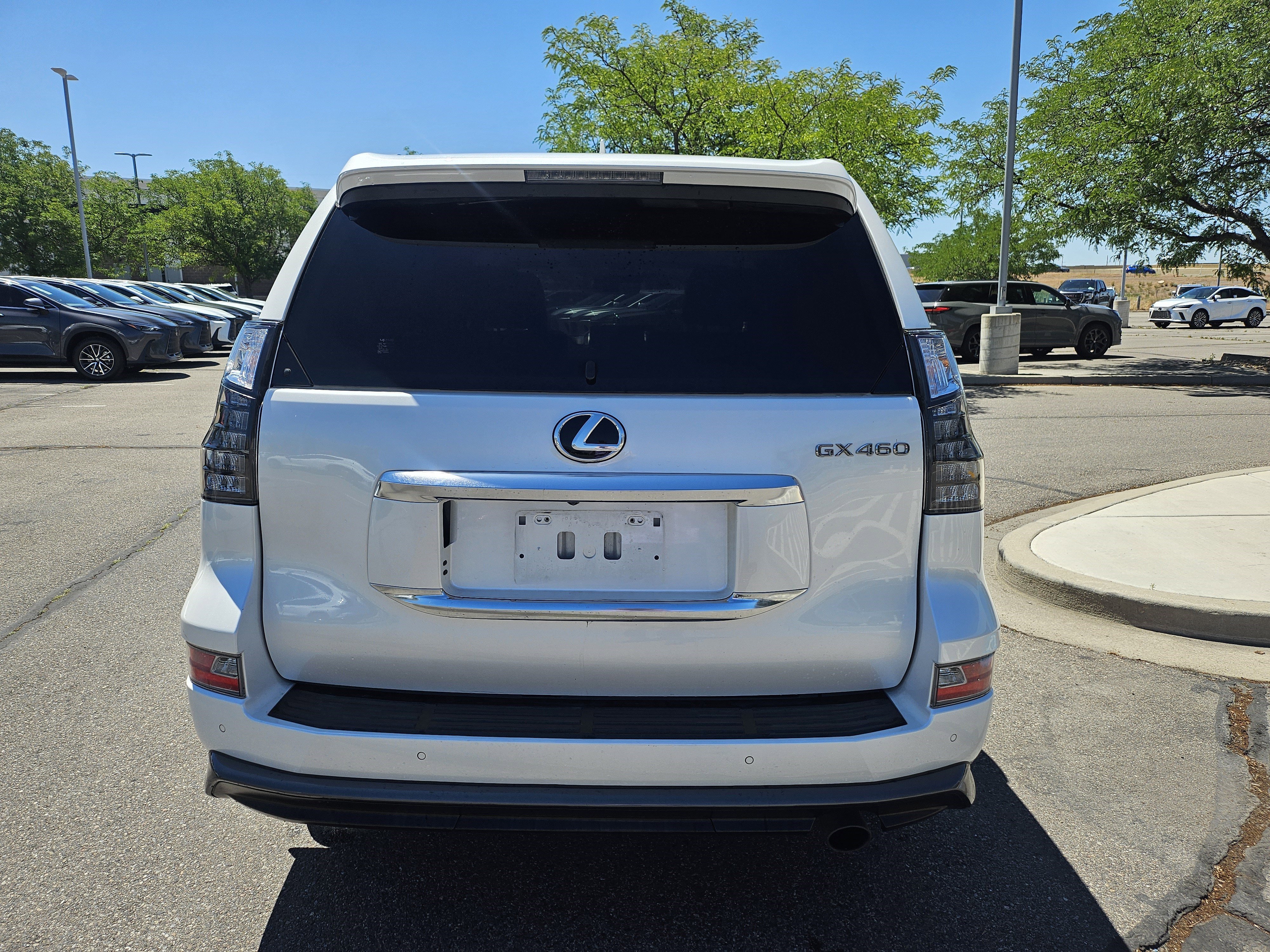 Certified Used 2023 EMINENT WHITE PEARL Lexus 460 Luxury image 7
