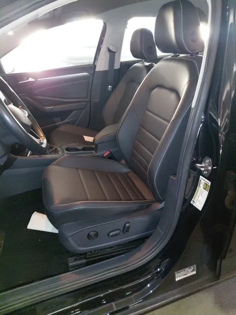 Used 2024  Volkswagen 1.5T SE image 5