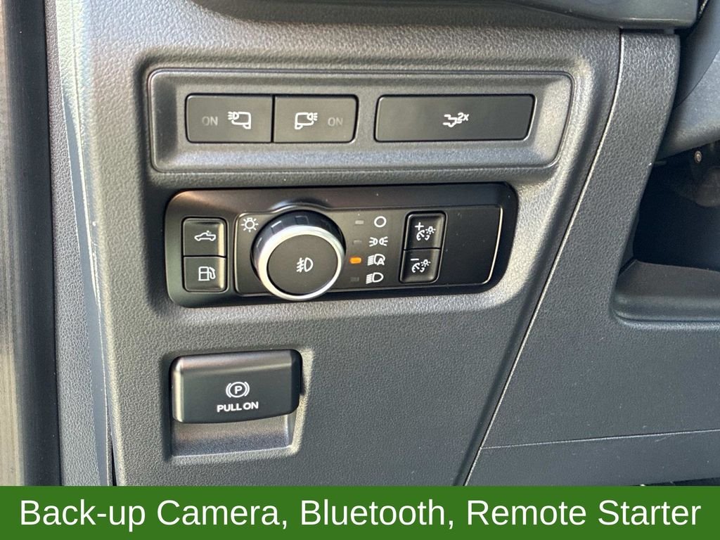 Used 2023 White Ford XLT image 23