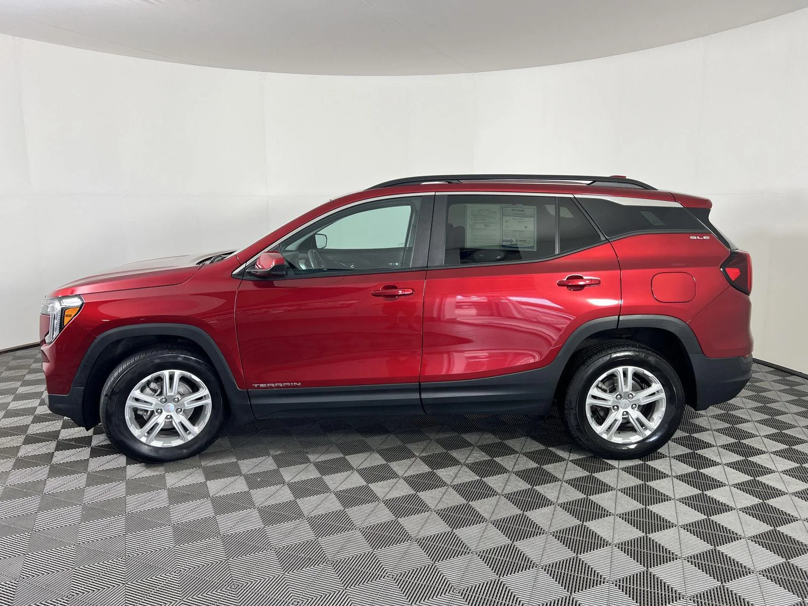 Used 2024 Rd Gmc  image 6