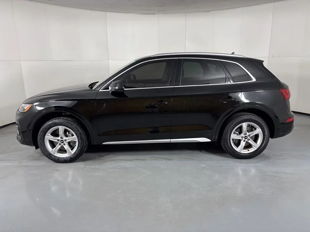 Used 2023 Black Audi 40 Premium image 5