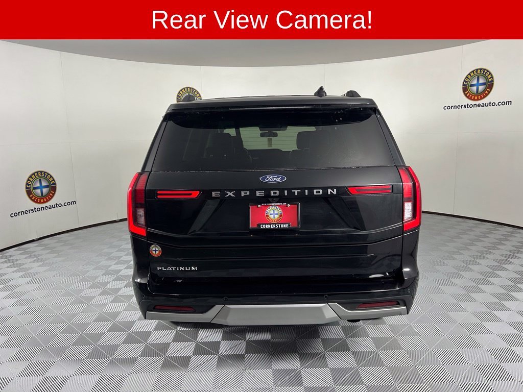 Used 2025 Black Ford Platinum image 18