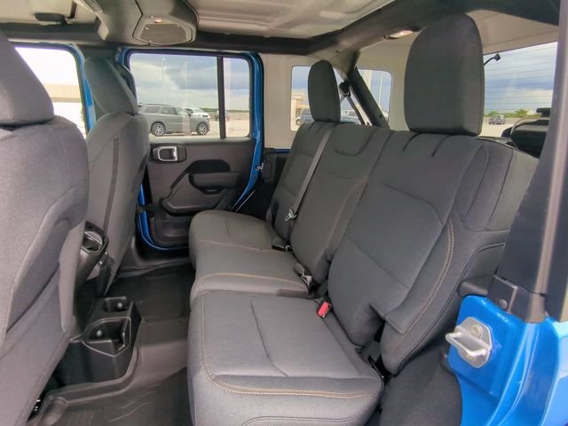 New 2027 Hydro Blue Pearl-Coat Paint Jeep  image 15