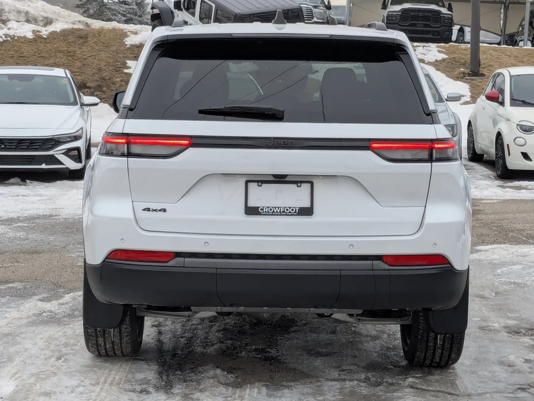 New 2026 White Jeep Altitude - - 4x4 - Power Sunroof - Altitude Pack - 2.0L Turbo - Remote Start & More! image 7