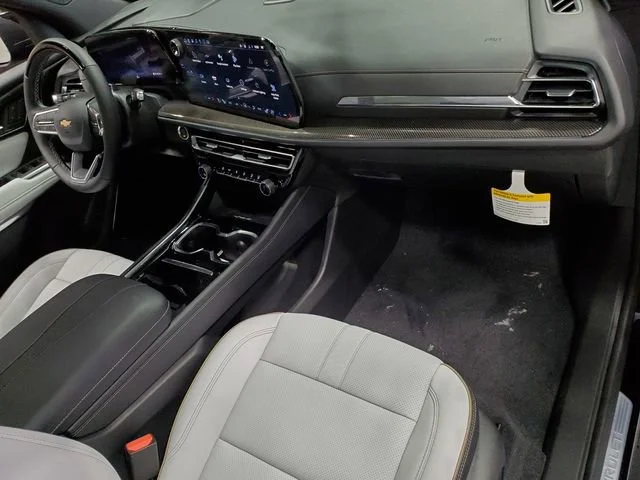 2025 Chevrolet Traverse High Country - Photo 16