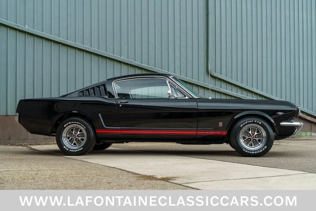 Used 1965 Black Ford GT image 73