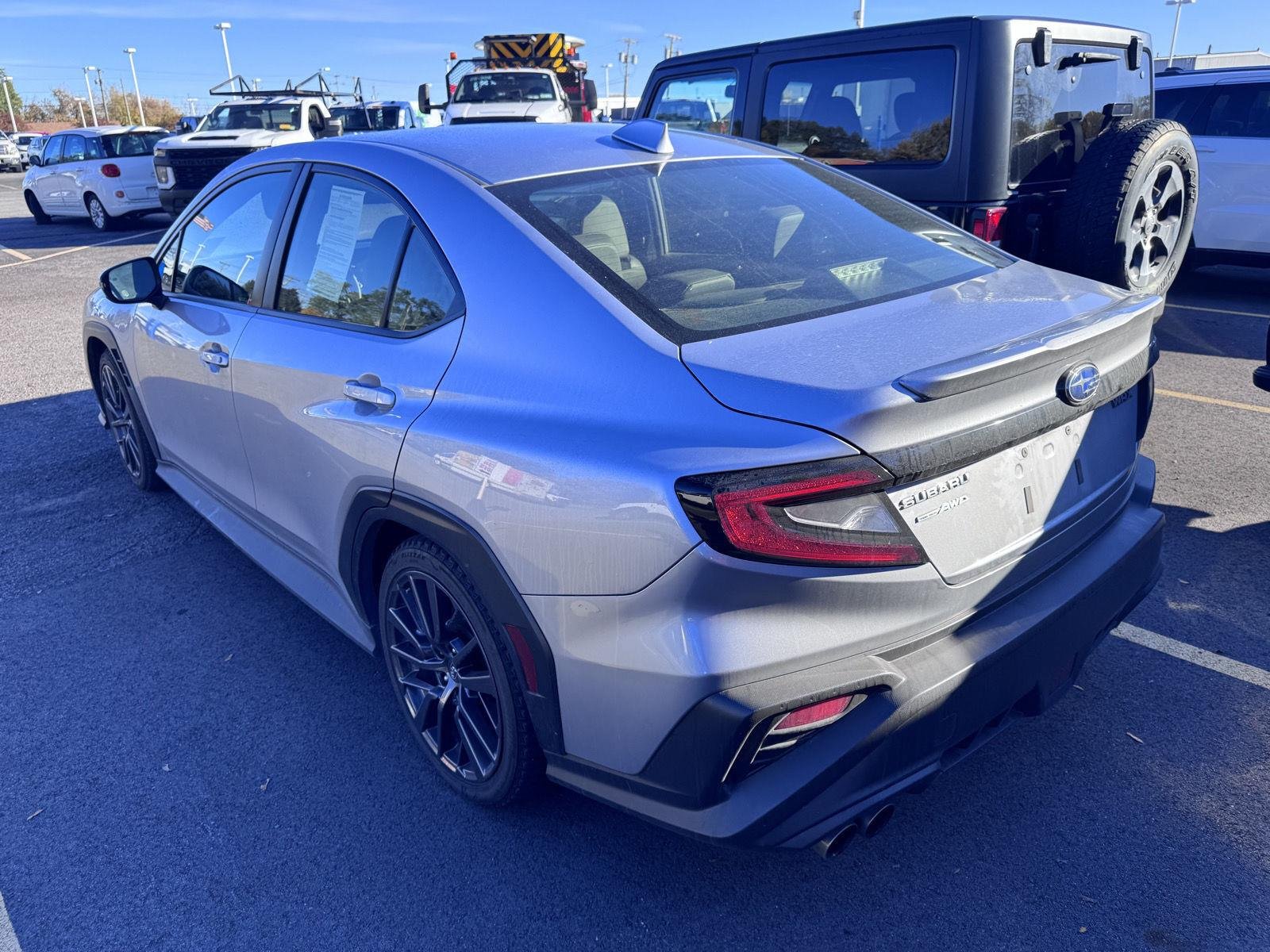 Used 2024 Ice Silver Metallic Subaru Limited image 6
