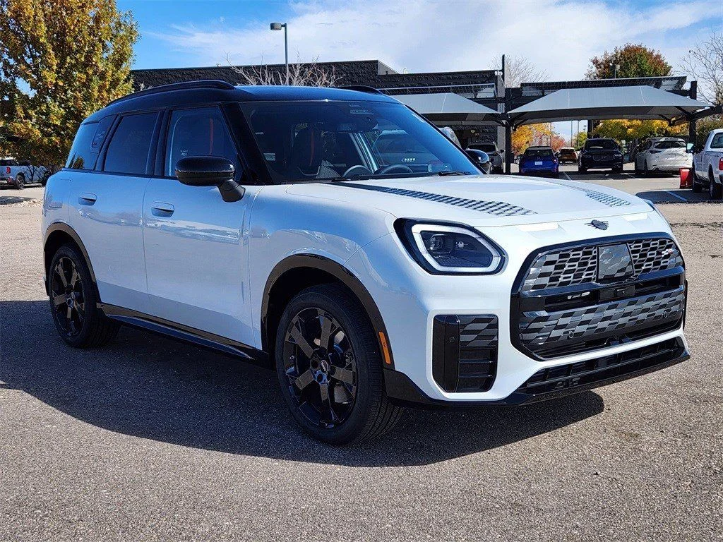 Certified Used 2026 White Metallic MINI S image 5