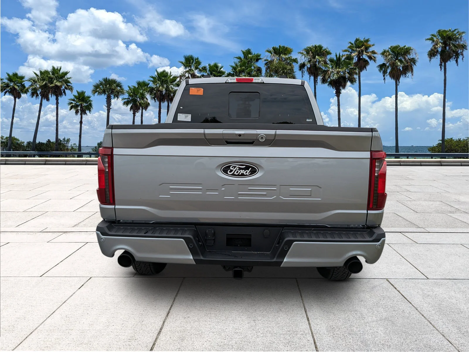 New 2026 Iconic Silver Metallic Ford XLT image 6
