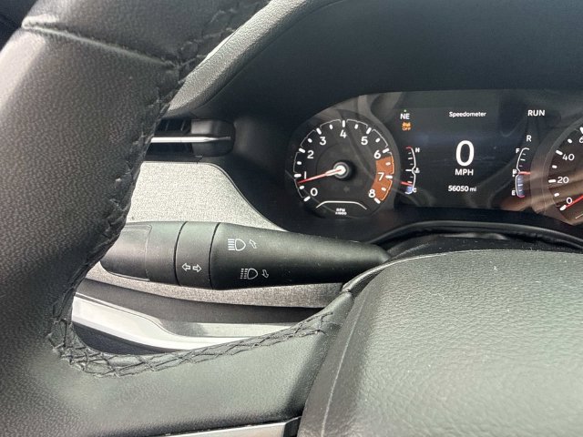 Used 2024 Bright White Clearcoat Jeep Latitude image 32