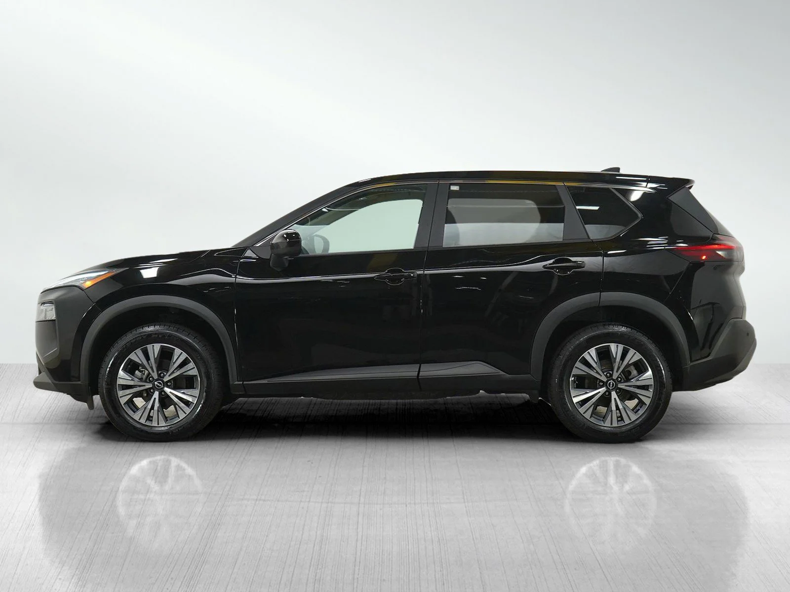 Used 2023 Nissan Rogue SV with VIN 5N1BT3BB0PC849730 for sale in Burnsville, Minnesota