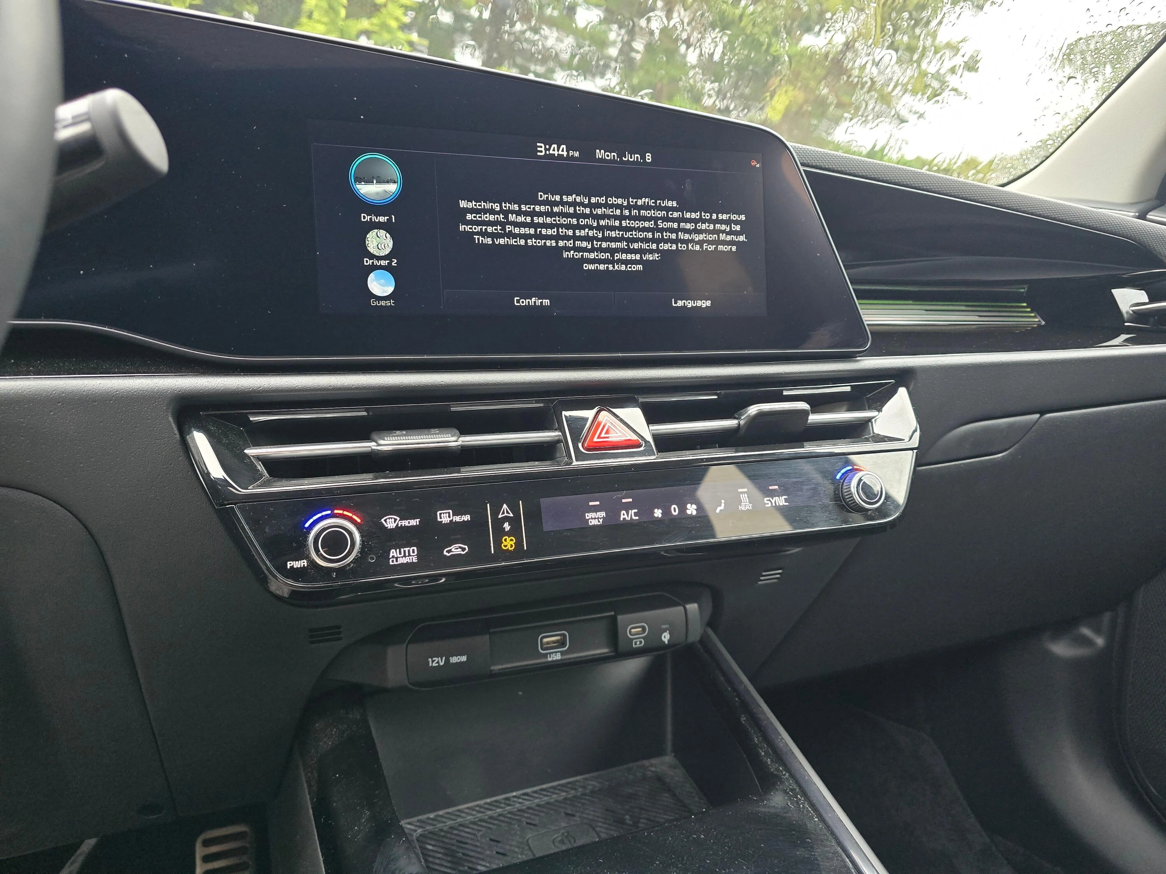 Certified Used 2023 Green Kia Wave image 19