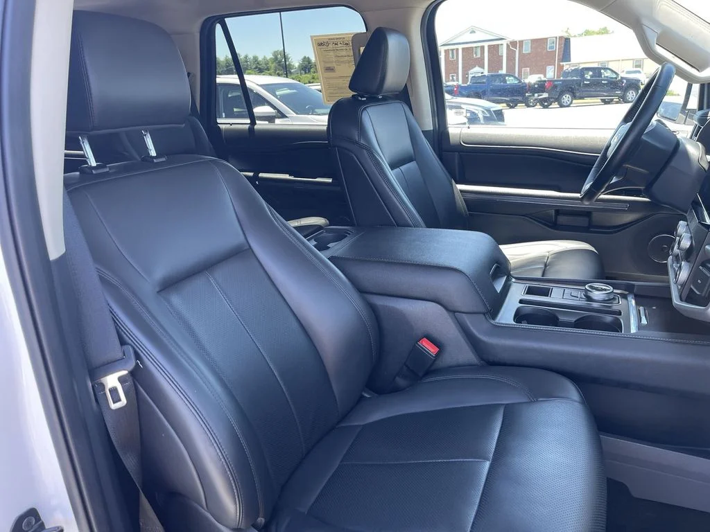 Used 2024 White Ford XLT image 29