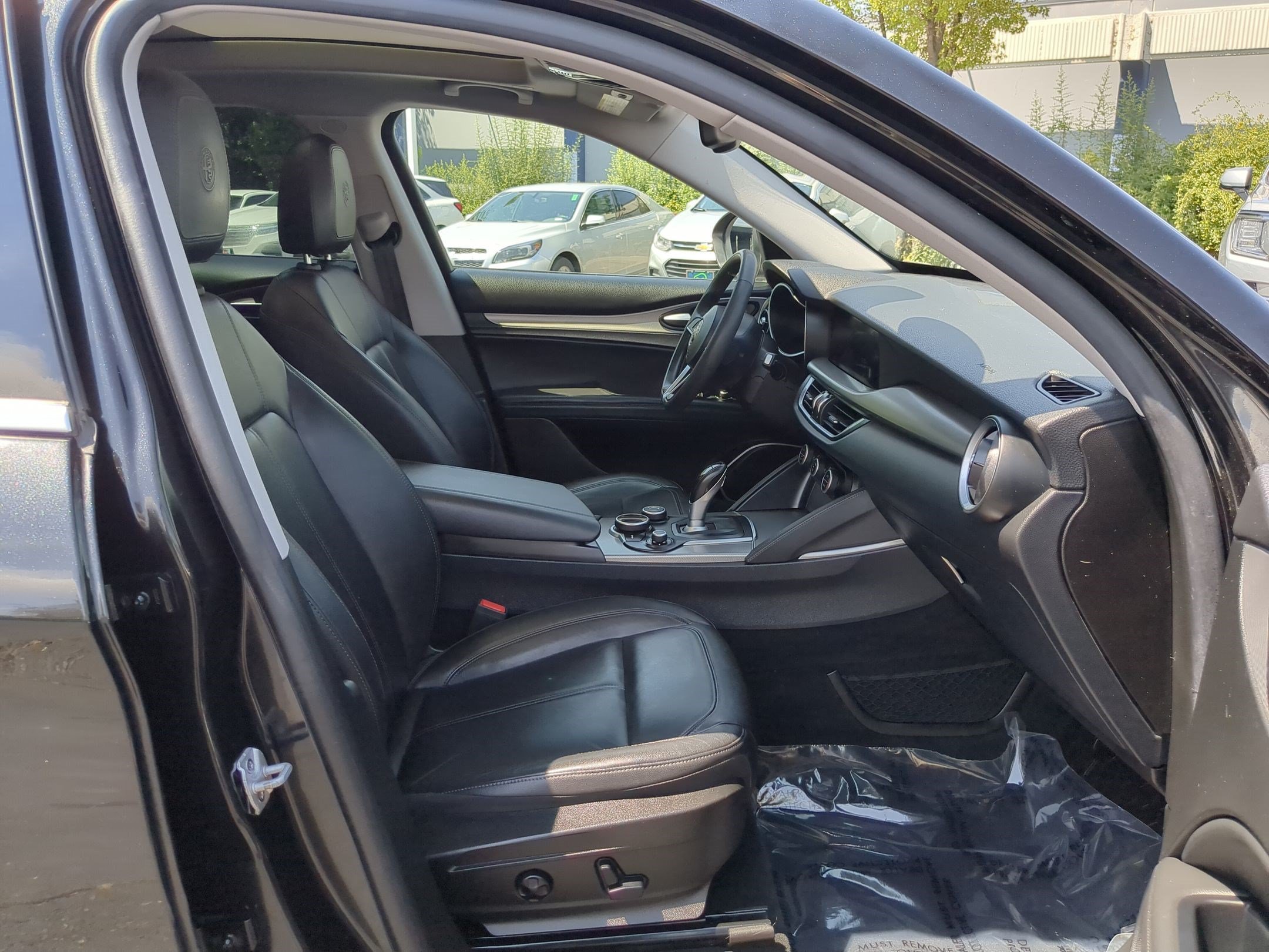 Used 2018 Black Alfa Romeo AWD image 29