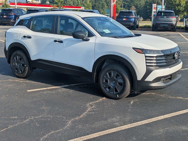 2027 Nissan Kicks S
