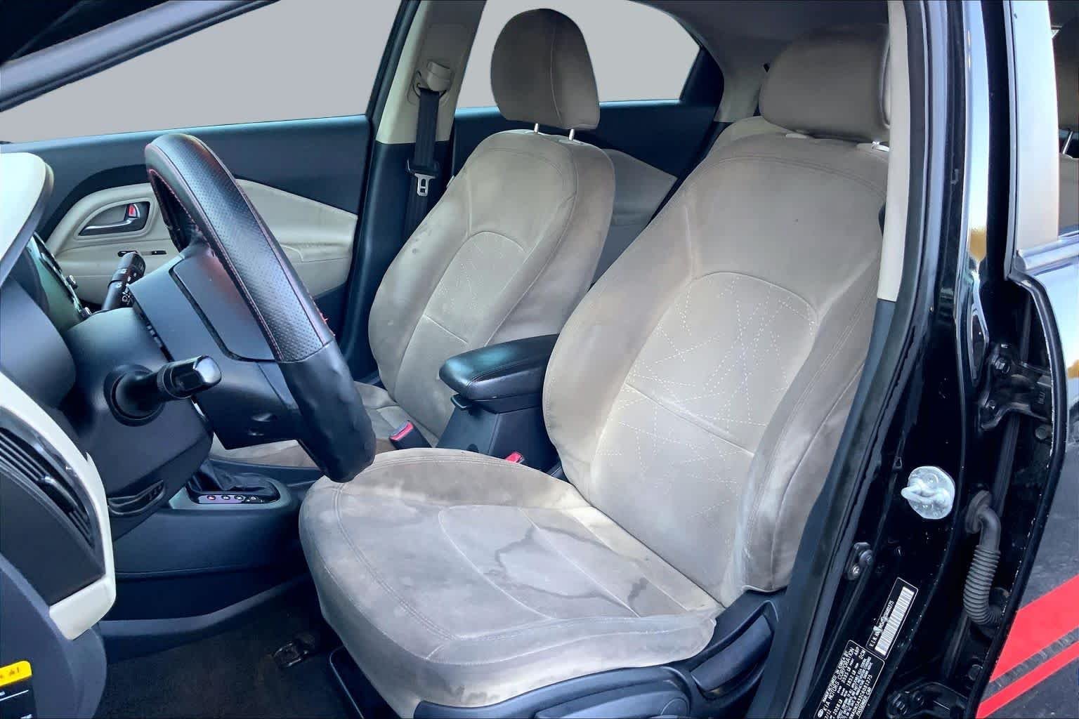 Used 2012 Aurora Black Pearl Kia EX image 6