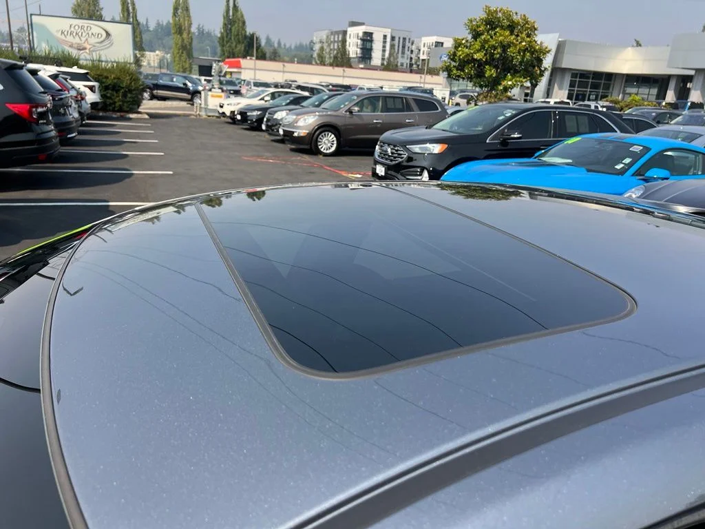 Used 2021 Polished Metal Metallic Honda EX image 14