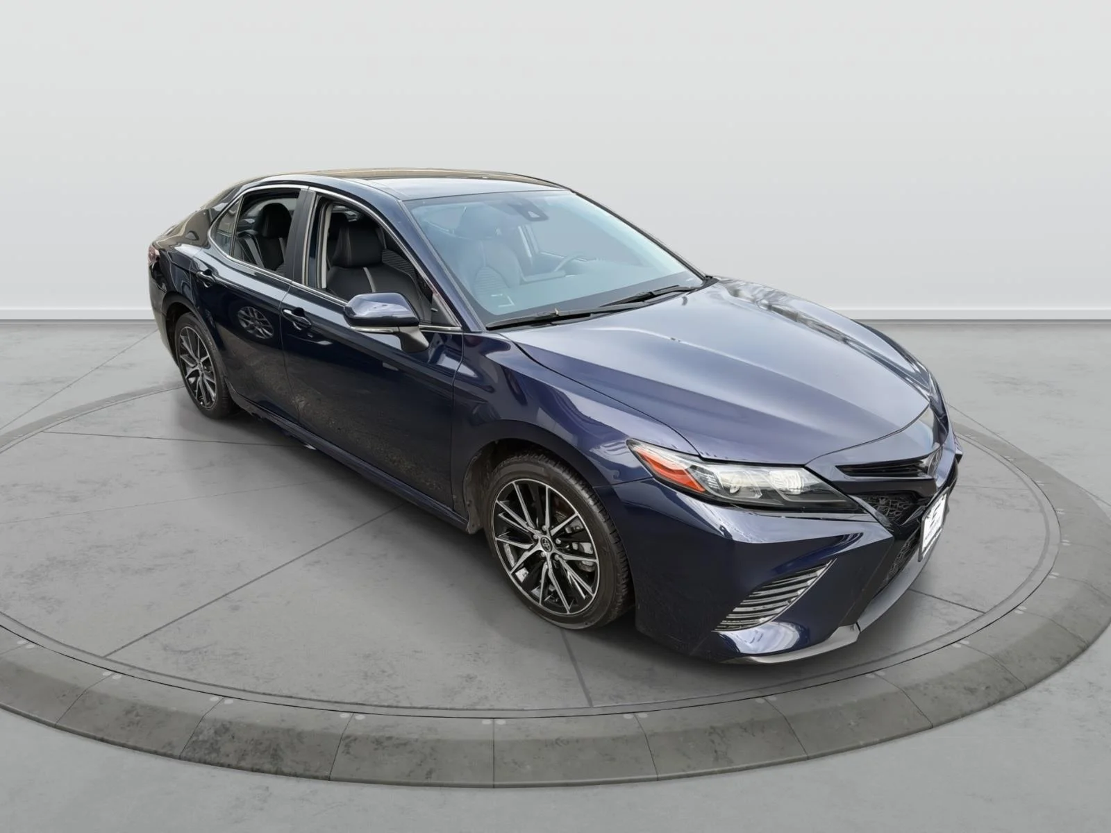 Used 2022 Blue Toyota SE image 1