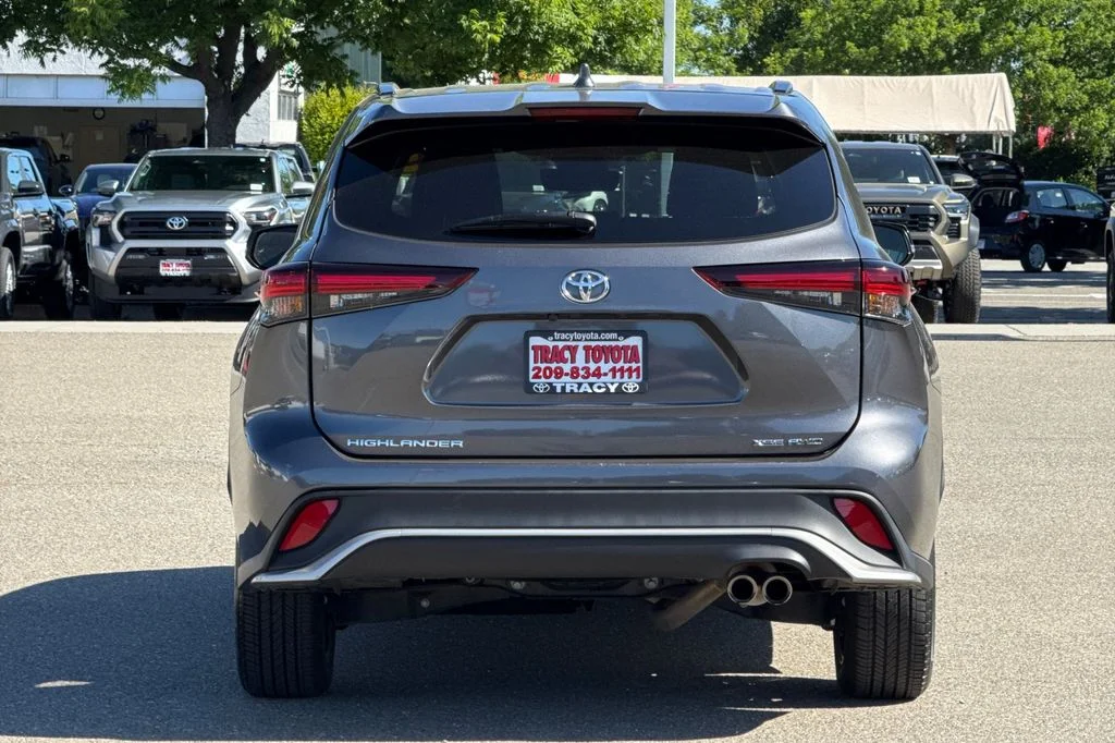 2025 Toyota Highlander XSE - Photo 7