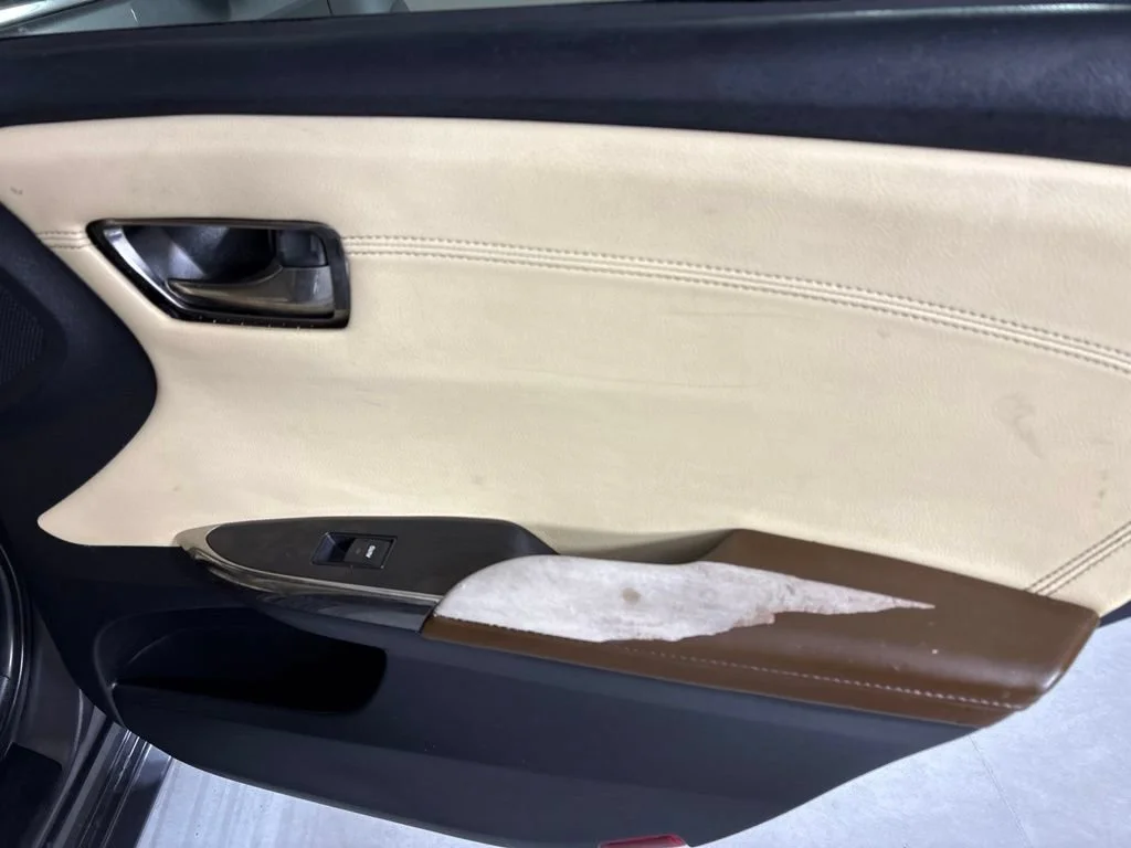 Used 2015 Gray Toyota XLE Touring image 22