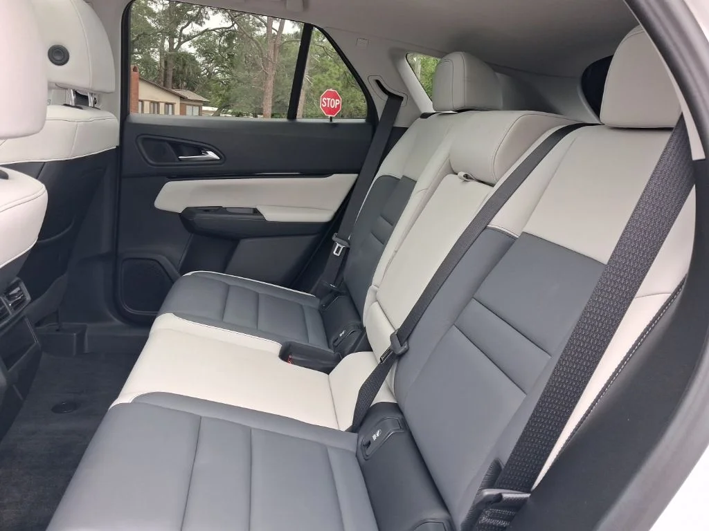 Used 2025  Honda Touring image 23