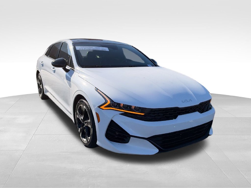 Used 2023 White Kia GT-Line image 7