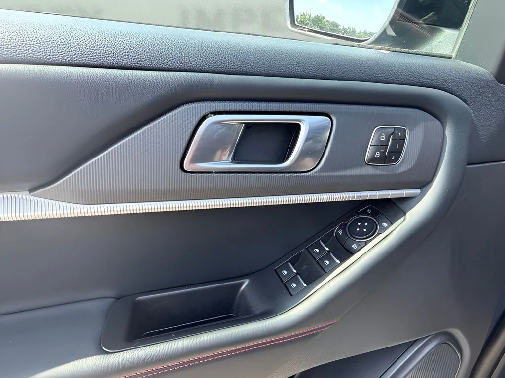 Used 2025 Blue Ford ST-Line image 23