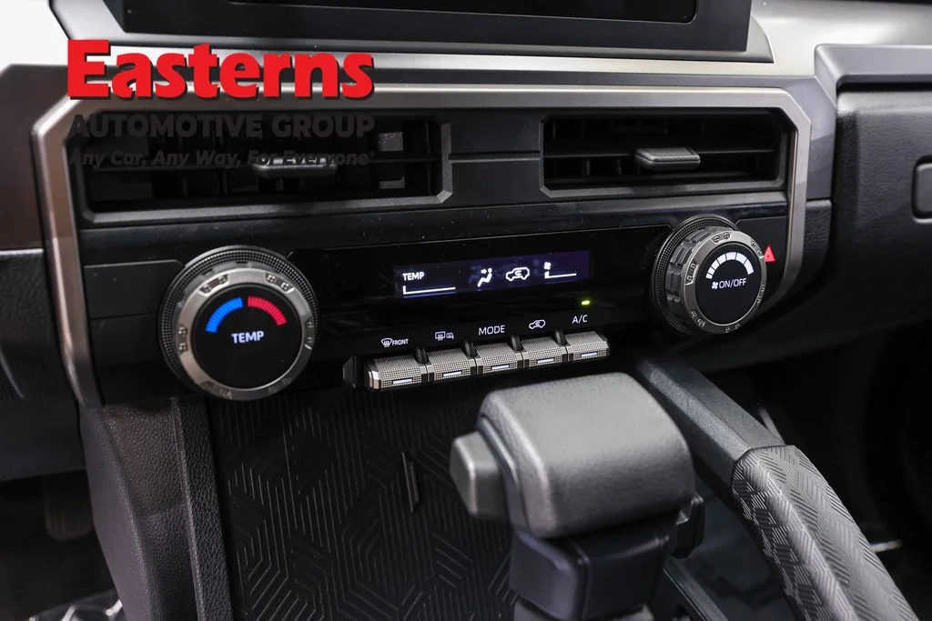 Used 2025 Silver Toyota SR5 image 19