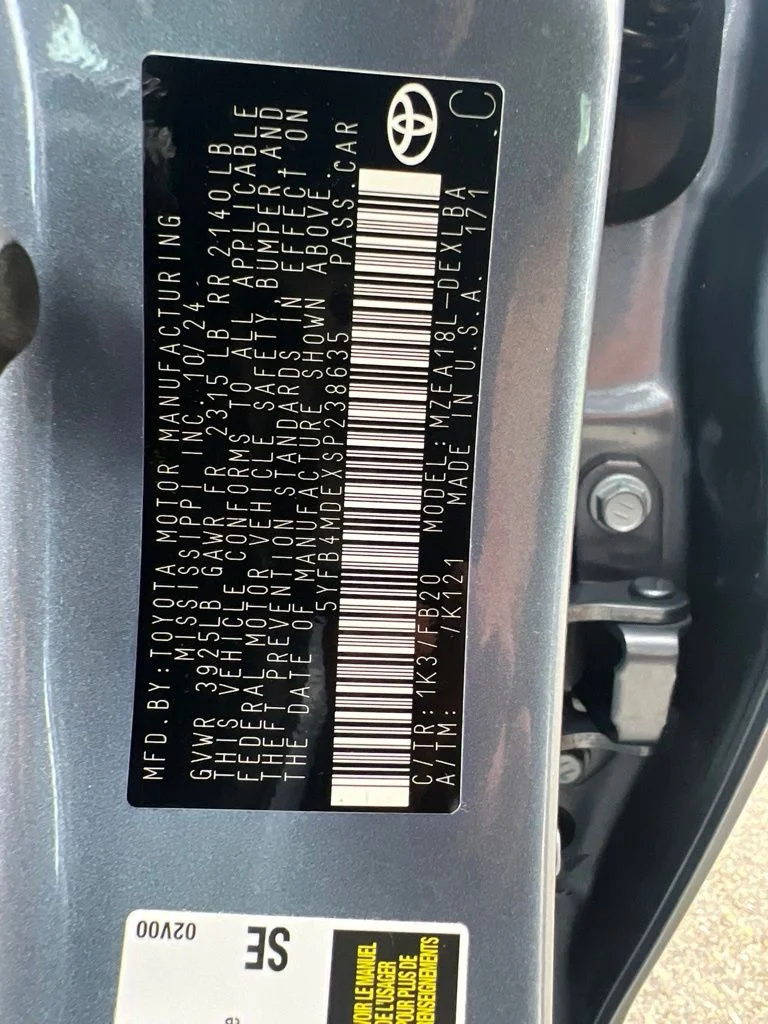 Used 2025 Gray Toyota LE image 39