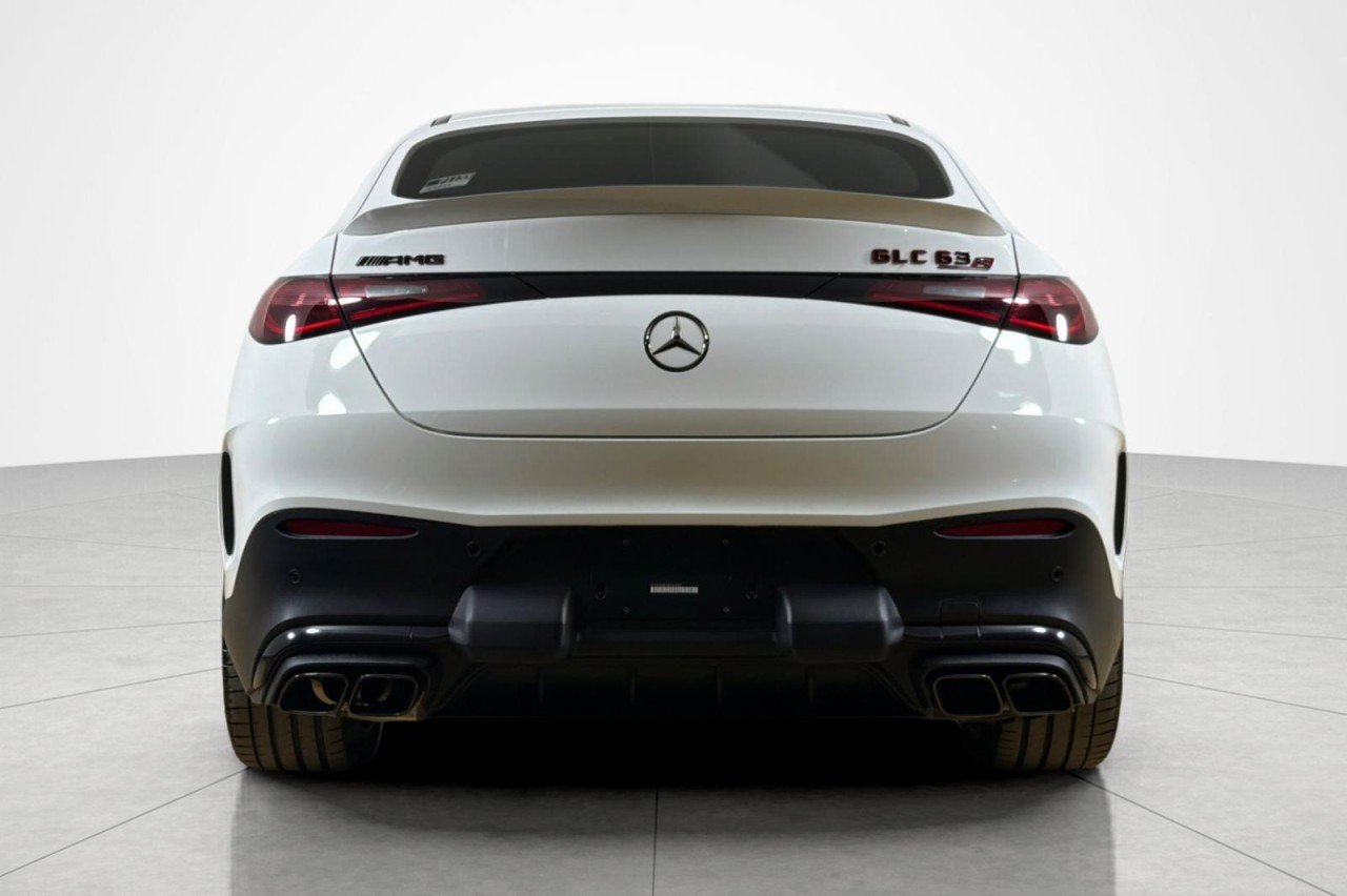 Used 2025 Polar White Mercedes-Benz AMG® GLC 63 S E Performance image 4