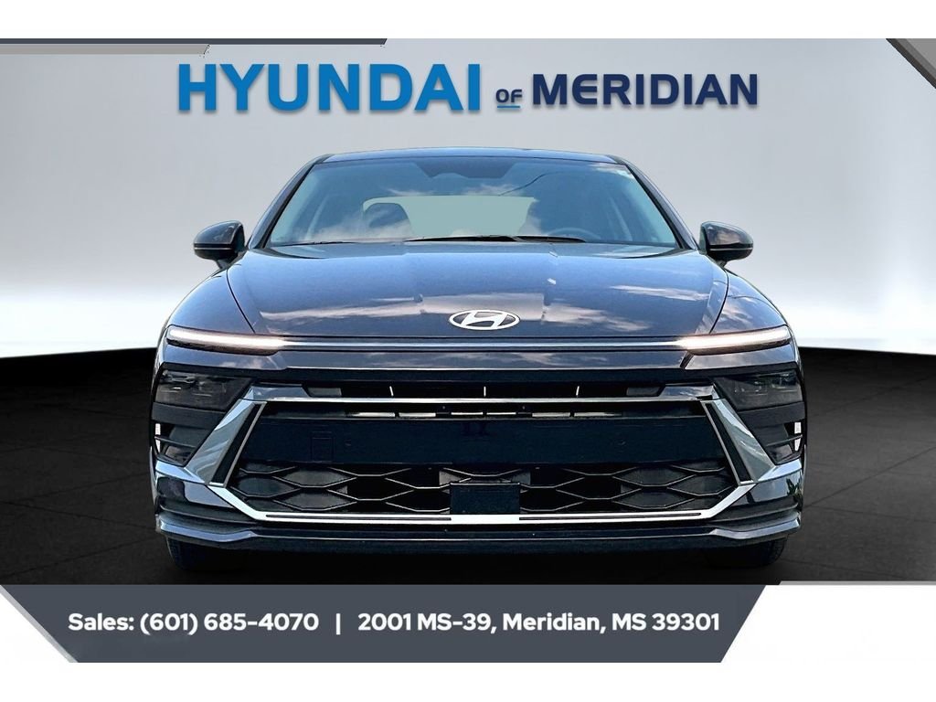 Used 2026 CARBON BLUE Hyundai SE image 3