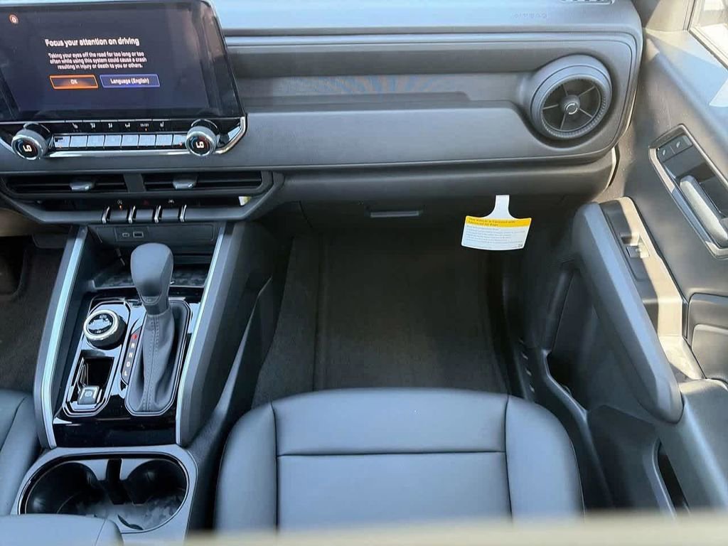 2026 Chevrolet Colorado Trail Boss - Photo 12
