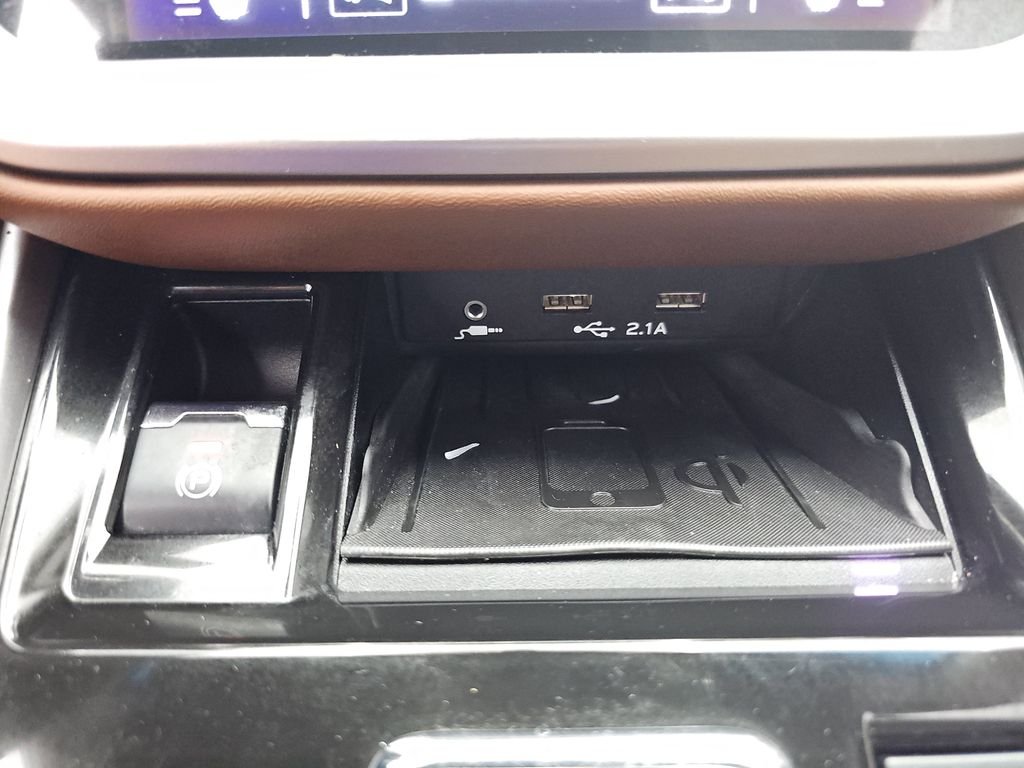 Used 2020 Magnetite Gray Metallic Subaru Touring image 35