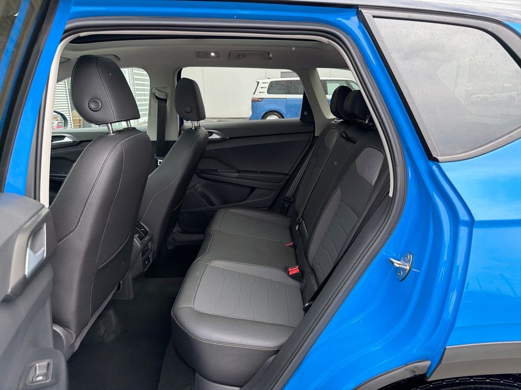 Certified Used 2025 Cornflower Blue w/Deep Black Roof Volkswagen 1.5T SE Black image 14