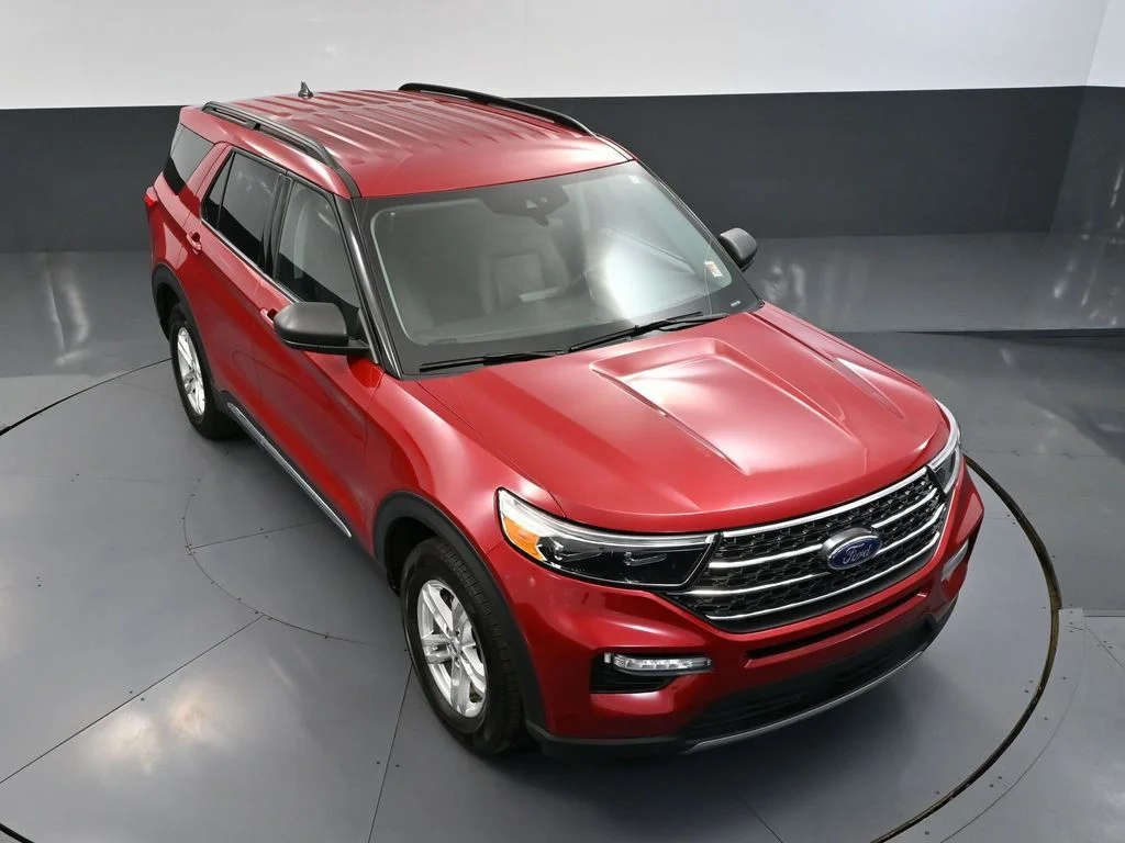 Certified Used 2023 Red Ford XLT image 60