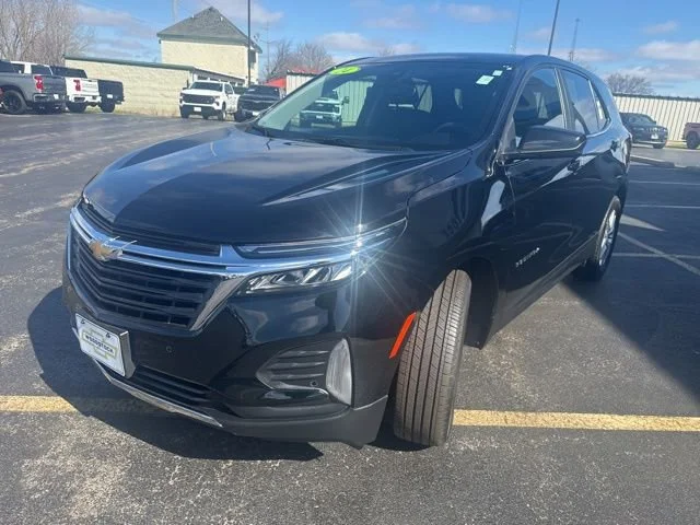 Used 2024 Mosaic Black Metallic Chevrolet LT image 7