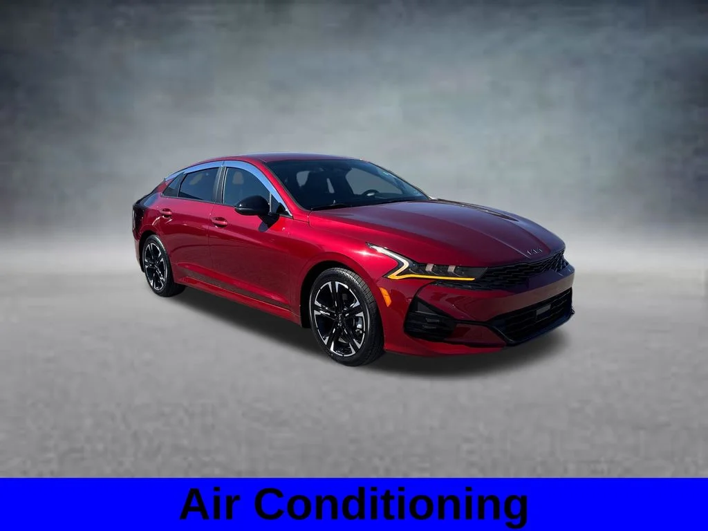 Used 2023 Passion Red Kia GT-Line image 4
