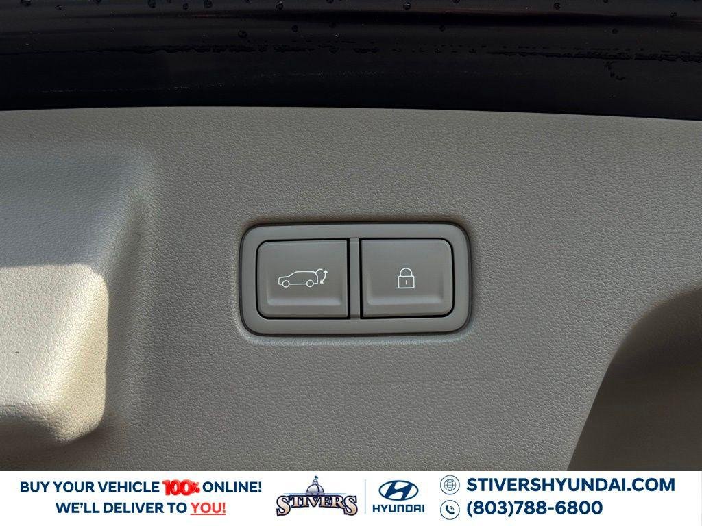 New 2026 Black Hyundai SEL Premium 7P image 19
