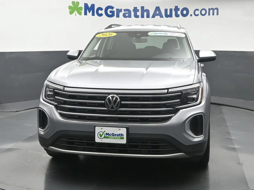 Used 2026 Silver Volkswagen SE w/Technology image 22