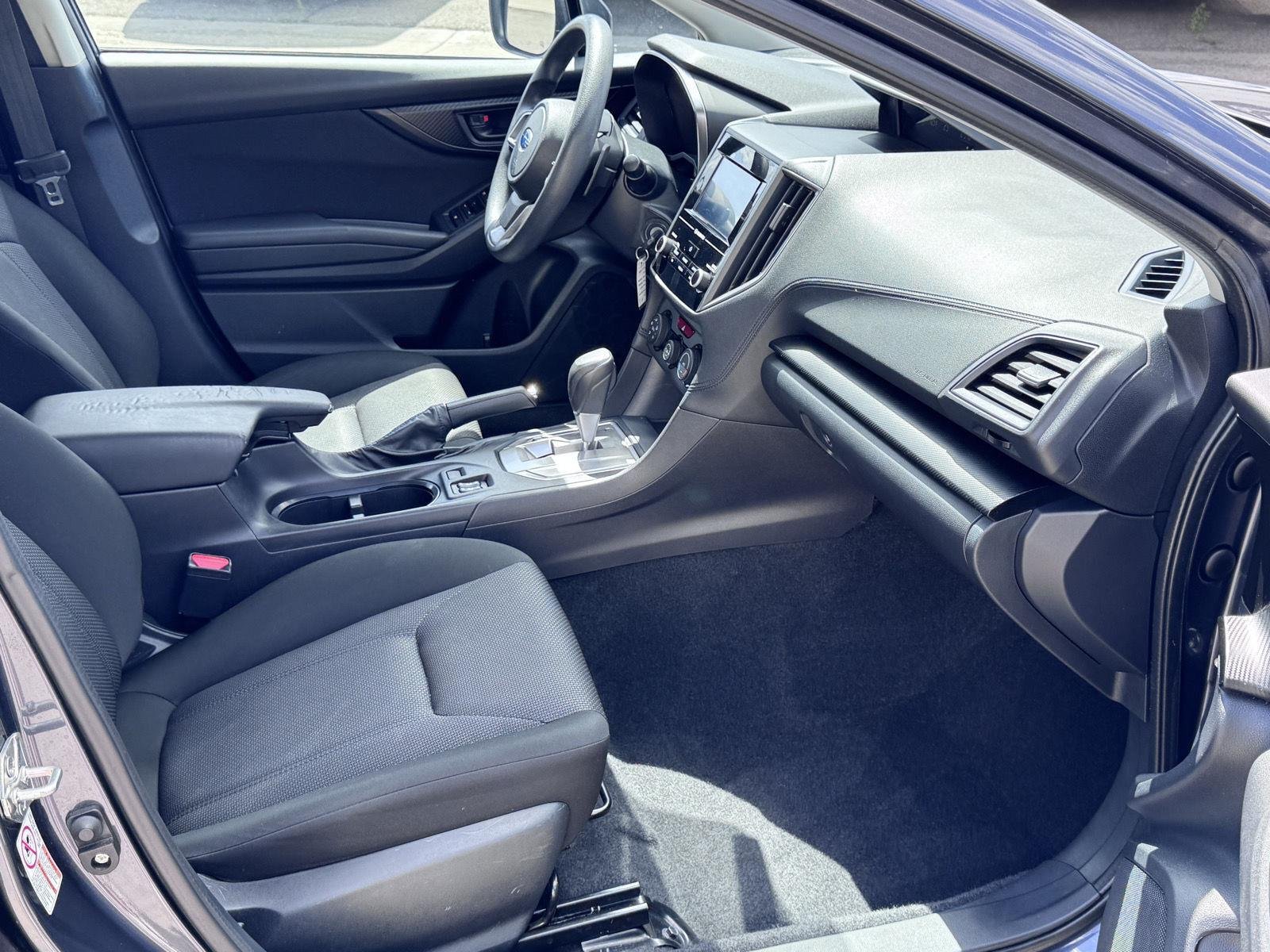 Used 2017 Ice Silver Metallic Subaru Premium image 18