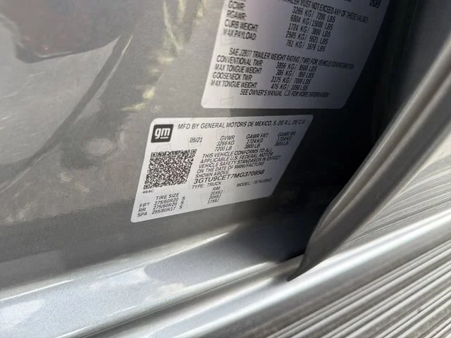 Used 2021 SATIN STEEL METALLIC GMC Elevation image 34