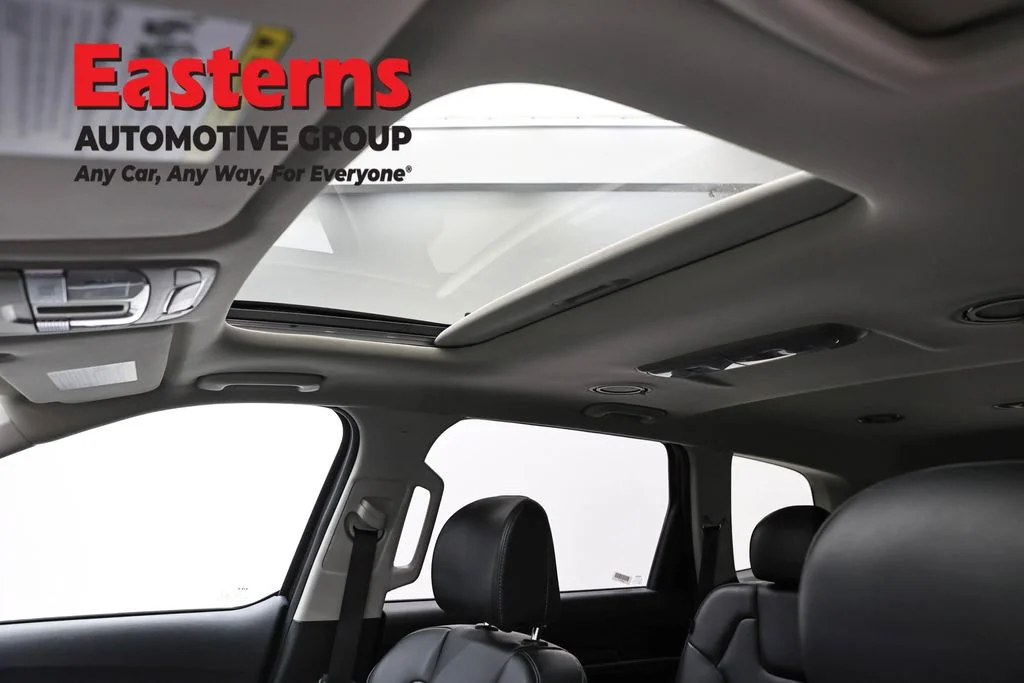 Used 2025 Gray Kia S image 34