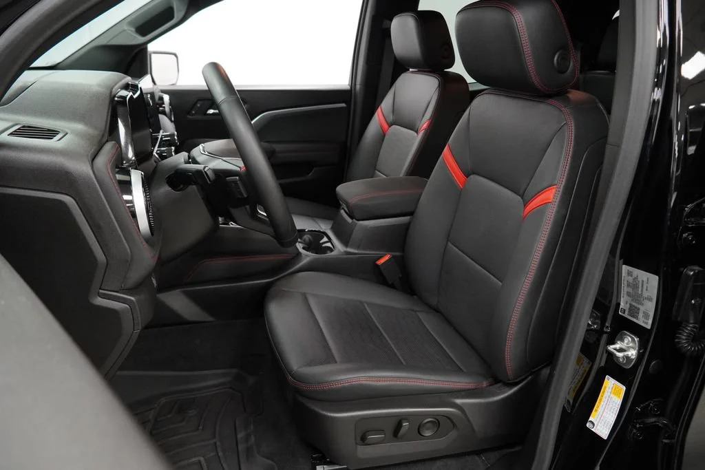 Used 2024 Black Chevrolet Z71 image 6