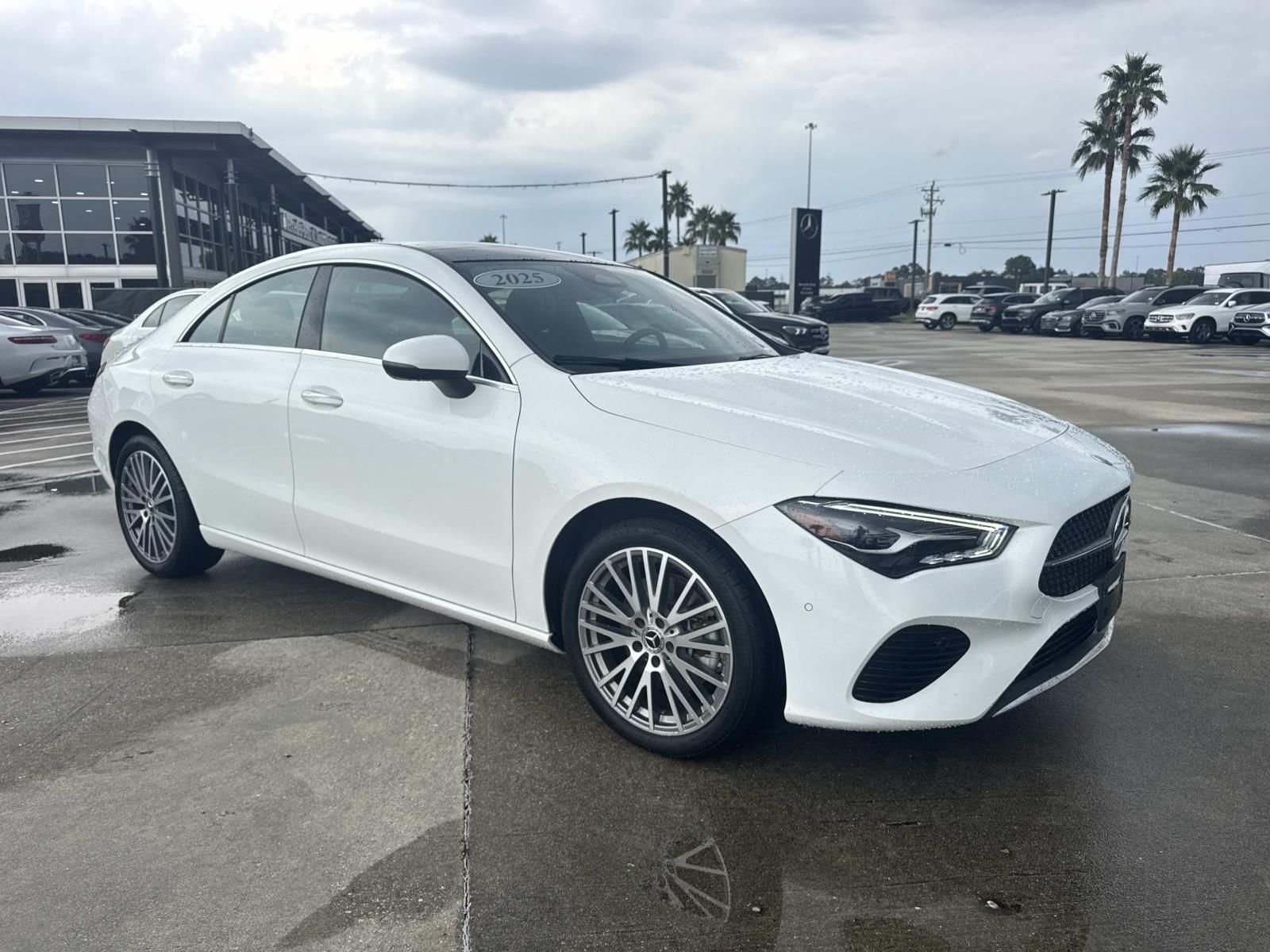 Certified Used 2025 White Mercedes-Benz CLA 250 image 3