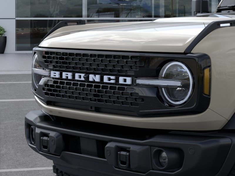 New 2025 Desert Sand Ford Badlands image 24
