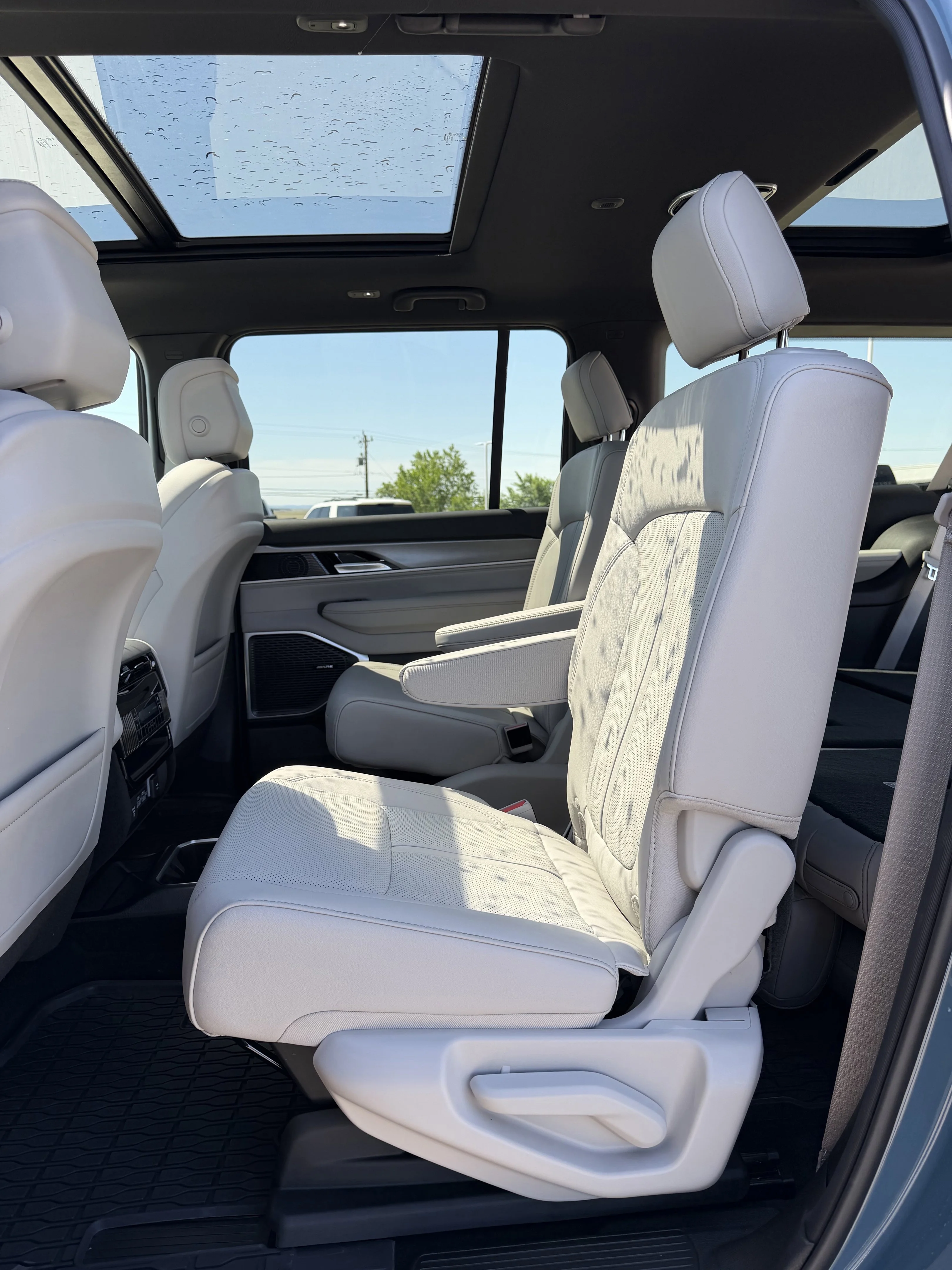 New 2026 Steel Blue Exterior Paint Jeep  image 12