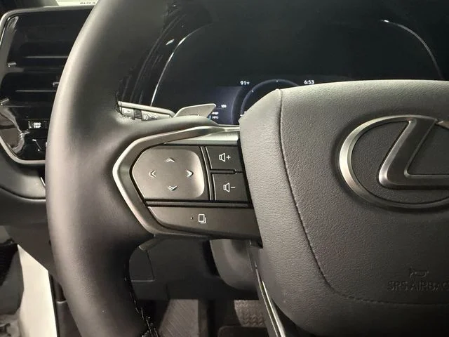 New 2026 Beige Lexus 550h+ Luxury image 20